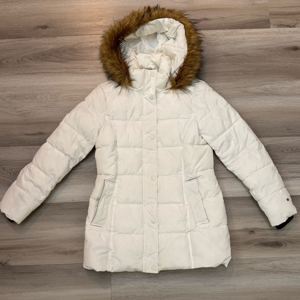 Tommy Hilfiger Women's Medium Hooded Puffer Jacket
